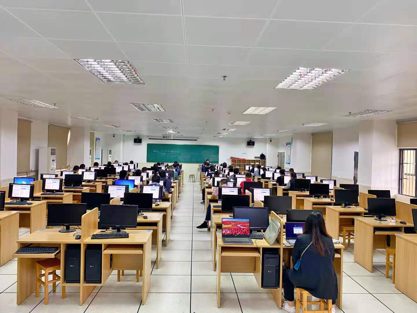 新京葡萄威尼斯